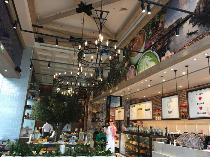 urth-caffe-restaurant-bar-design-awards