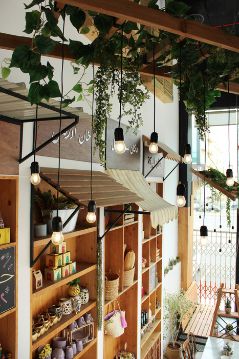 MEEZ Street | Restaurant & Bar Design Awards